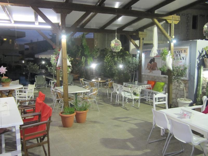 Vickys Studios Faliraki Rhodes City Exteriör bild